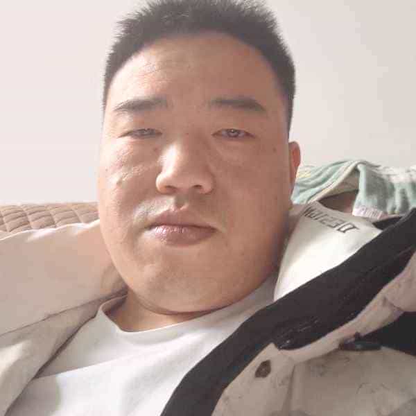 37岁岁湖南单身帅哥 - 聊城吉缘网