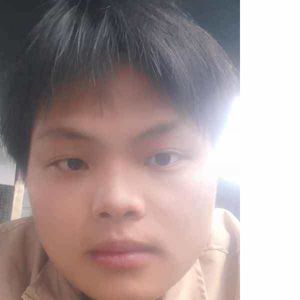 22岁岁河南单身帅哥 - 聊城吉缘网