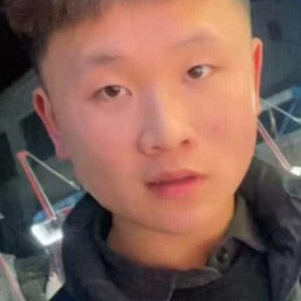 22岁岁河南单身帅哥 - 聊城吉缘网