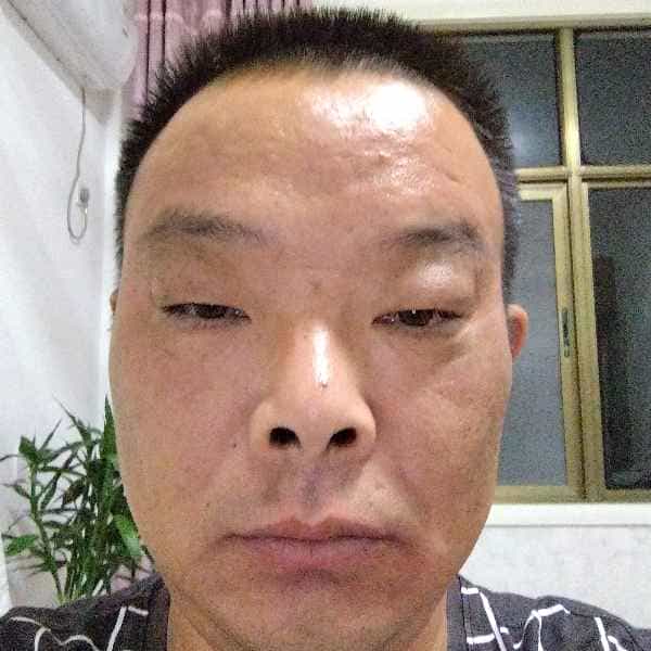 48岁岁江苏单身帅哥 - 聊城吉缘网