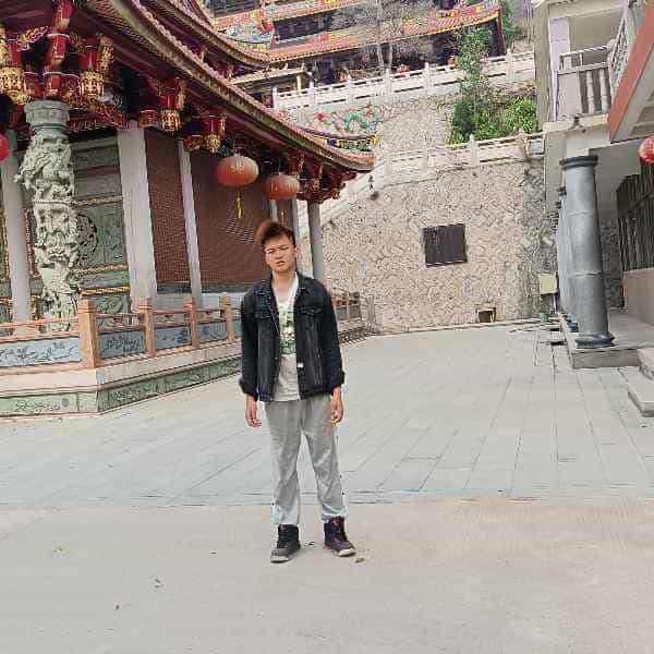 28岁岁江西单身帅哥 - 聊城吉缘网