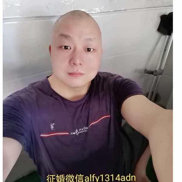 45岁岁湖南单身帅哥 - 聊城吉缘网